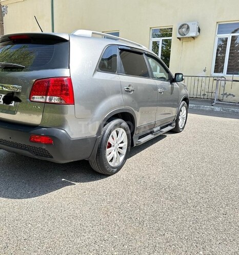 Kia Sorento 2009, 296,100 km - 2.0 l - Bakı