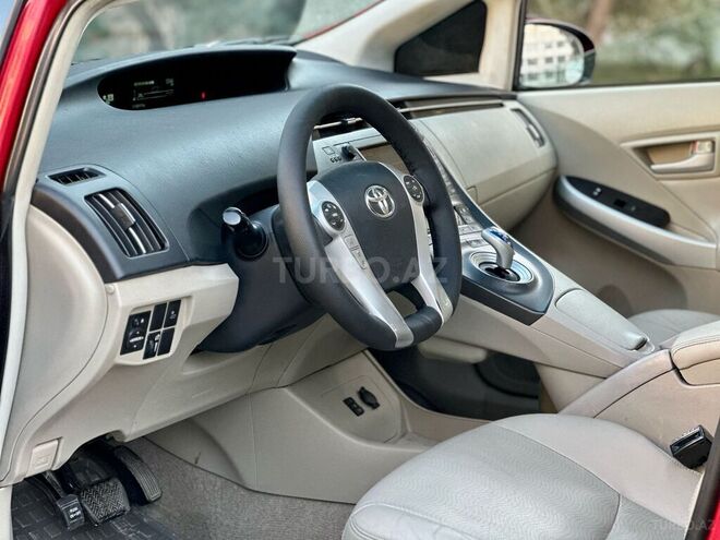 Toyota Prius 2011, 244,620 km - 1.8 l - Sumqayıt