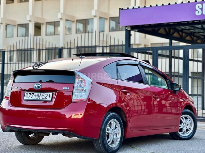 Toyota Prius 2011, 244,620 km - 1.8 l - Sumqayıt