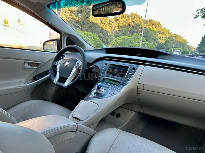 Toyota Prius 2011, 244,620 km - 1.8 l - Sumqayıt
