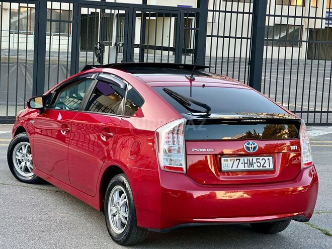 Toyota Prius 2011, 244,620 km - 1.8 l - Sumqayıt
