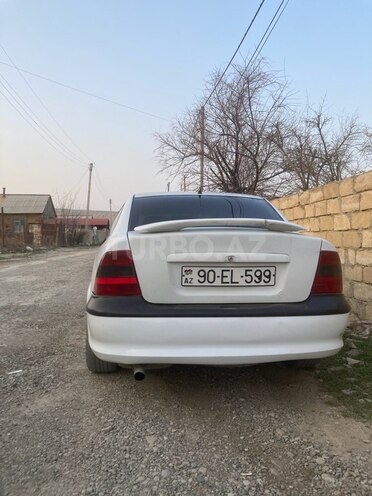 Opel Vectra 1997, 450,000 km - 1.6 l - Bakı