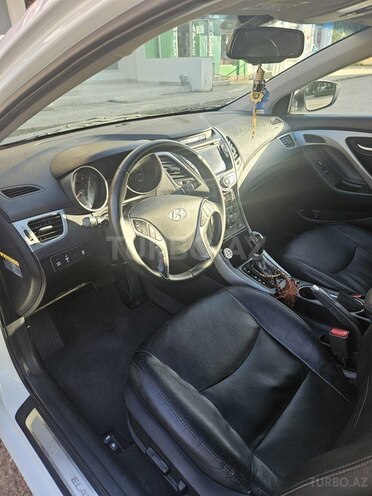 Hyundai Elantra 2016, 135,000 km - 1.8 л - Bakı