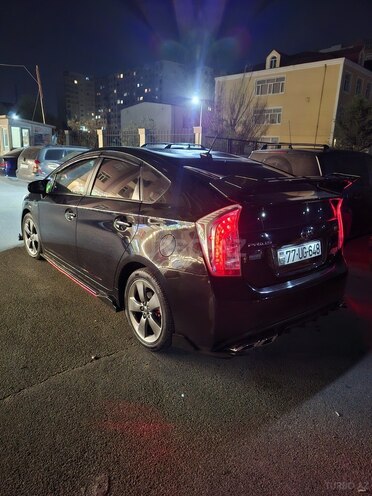 Toyota Prius 2013, 170,000 km - 1.8 l - Bakı