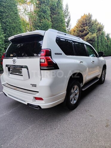 Toyota Land Cruiser Prado 2011, 183,822 km - 2.7 л - Bakı