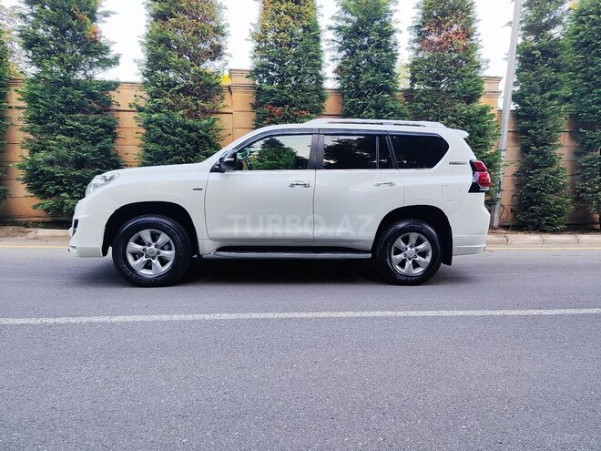 Toyota Land Cruiser Prado 2011, 183,822 km - 2.7 л - Bakı
