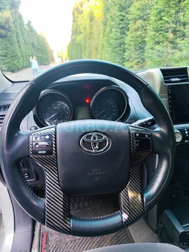Toyota Land Cruiser Prado 2011, 183,822 km - 2.7 л - Bakı