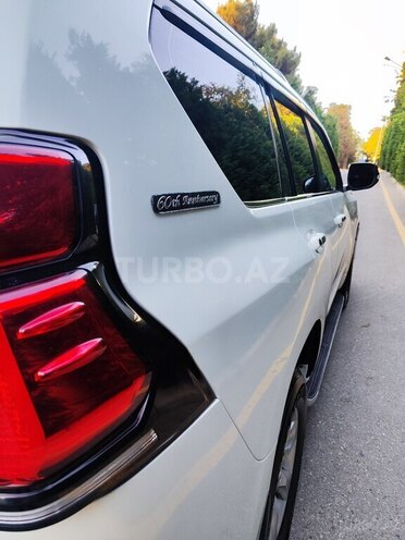 Toyota Land Cruiser Prado 2011, 183,822 km - 2.7 л - Bakı