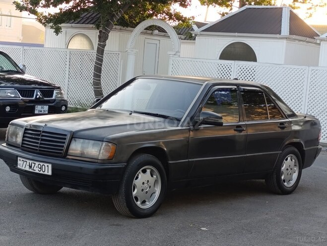 Mercedes 190 1992, 245,000 km - 2.0 l - Bərdə