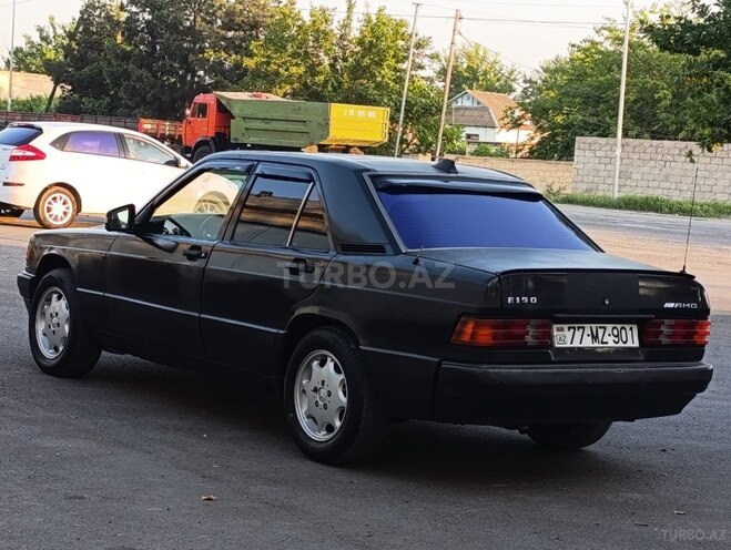 Mercedes 190 1992, 245,000 km - 2.0 l - Bərdə
