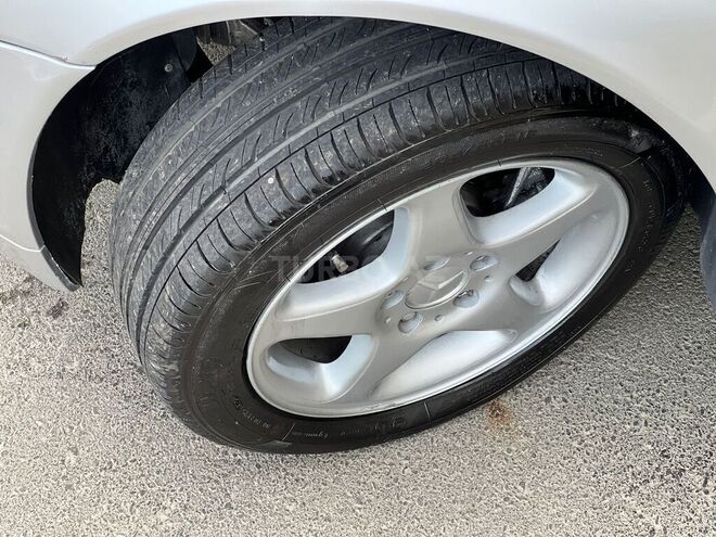 Mercedes C 220 d 2005, 367,000 km - 2.2 л - Bakı