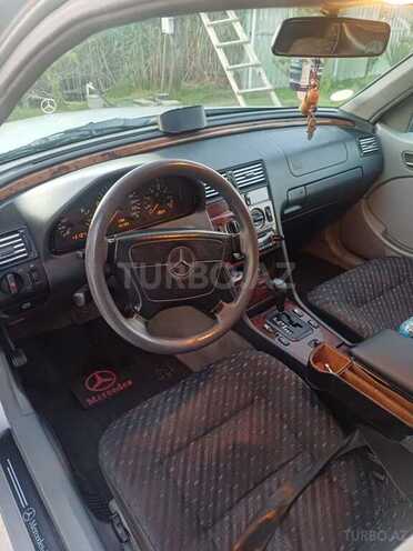 Mercedes C 180 1997, 551,300 km - 1.8 l - Ucar