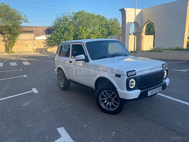 LADA (VAZ) Niva 2015, 120,000 km - 1.7 l - Şamaxı