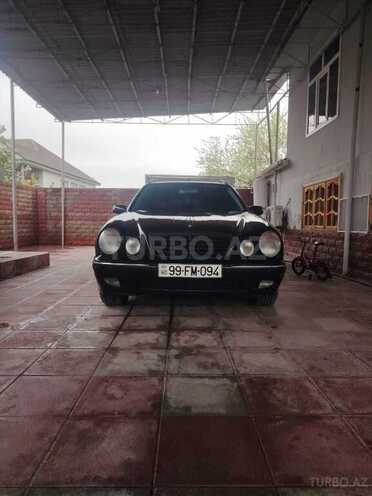Mercedes E 240 1999, 500,000 km - 2.4 l - Göyçay