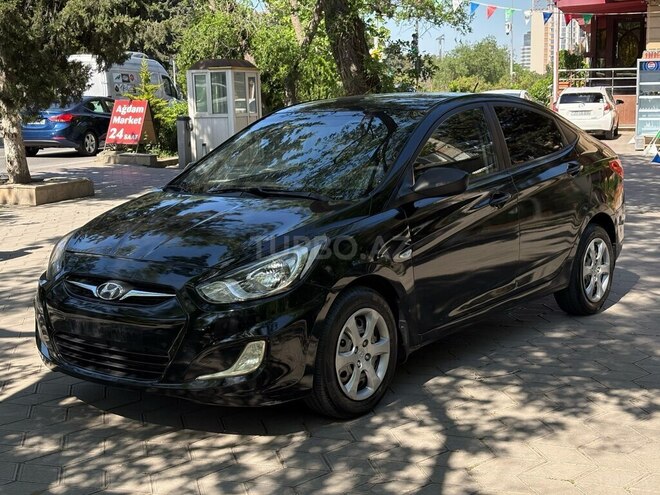 Hyundai Accent 2011, 28,000 km - 1.4 l - Bakı