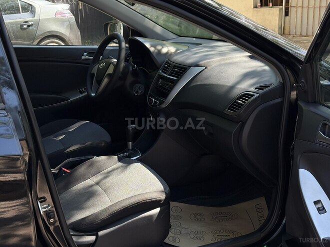 Hyundai Accent 2011, 28,000 km - 1.4 l - Bakı