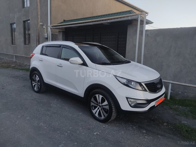 Kia Sportage 2012, 245,000 km - 2.0 л - Zaqatala