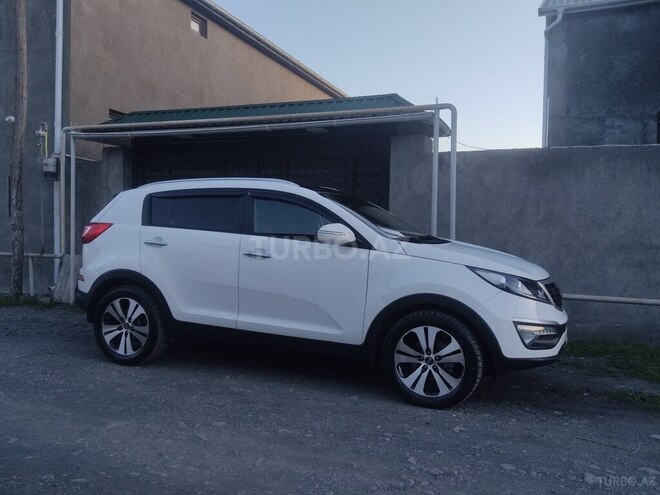 Kia Sportage 2012, 245,000 km - 2.0 л - Zaqatala