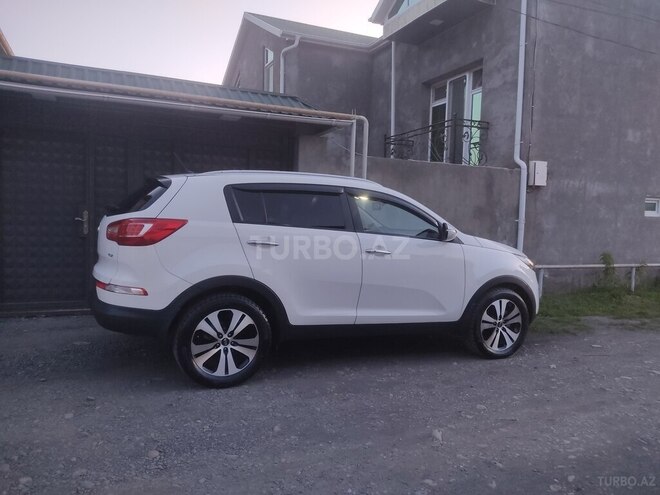 Kia Sportage 2012, 245,000 km - 2.0 л - Zaqatala