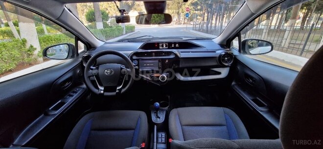 Toyota Aqua 2017, 166,000 km - 1.5 л - Bakı
