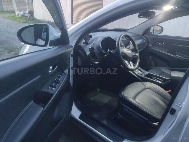 Kia Sportage 2012, 245,000 km - 2.0 л - Zaqatala