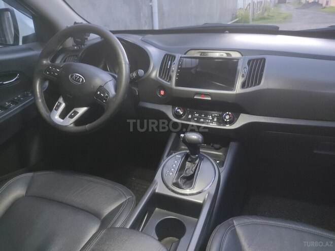 Kia Sportage 2012, 245,000 km - 2.0 л - Zaqatala