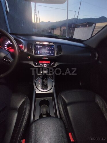 Kia Sportage 2012, 245,000 km - 2.0 л - Zaqatala