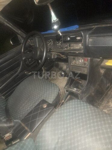 LADA (VAZ) 2107 1993, 92,000 km - 1.6 l - Yardımlı