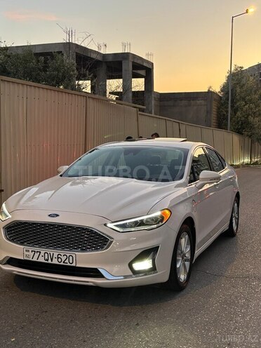 Ford Fusion (North America) 2019, 136,000 km - 2.0 l - Bakı