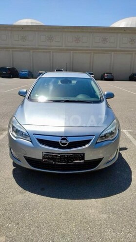 Opel Astra 2011, 295,000 km - 1.3 л - Bakı