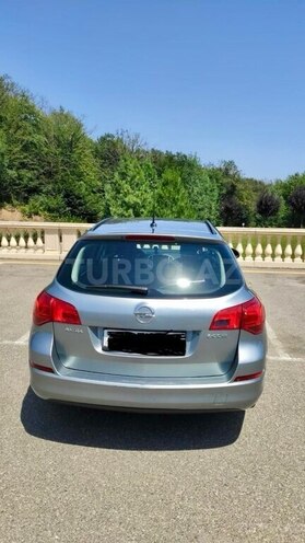 Opel Astra 2011, 295,000 km - 1.3 л - Bakı
