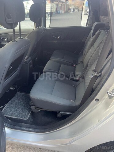 Renault Grand Scenic 2010, 390,000 km - 1.5 л - Bakı
