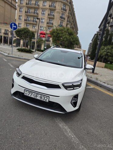 Kia Stonic 2023, 10,000 km - 1.4 l - Bakı