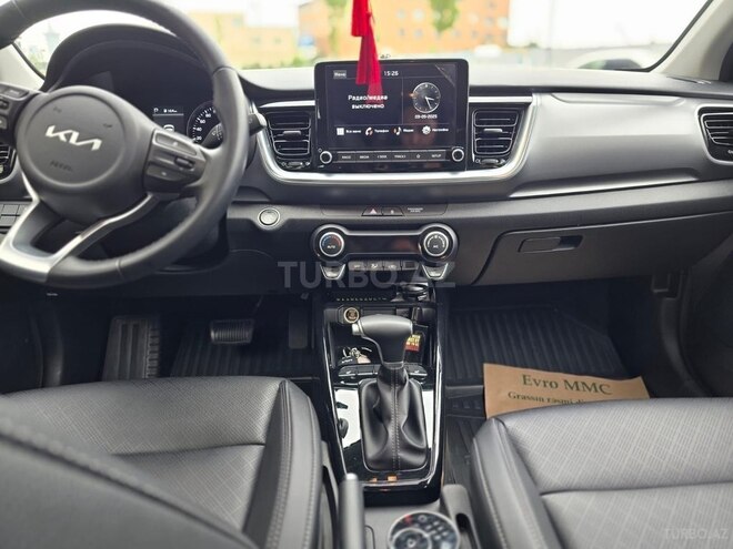 Kia Stonic 2023, 10,000 km - 1.4 l - Bakı