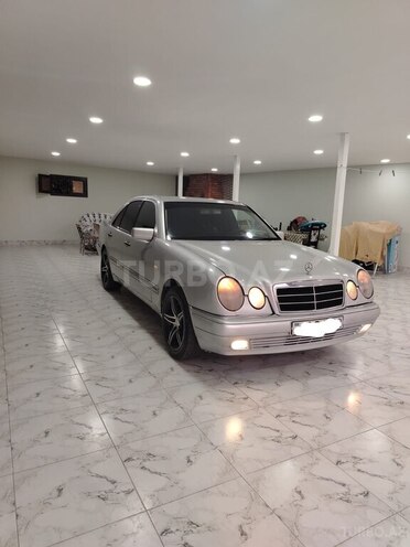 Mercedes E 220 d 1999, 360,000 km - 2.2 l - Astara