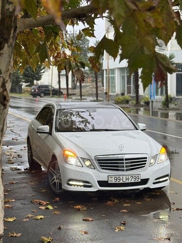 Mercedes E 350 d 2010, 477,000 km - 3.0 l - Bakı