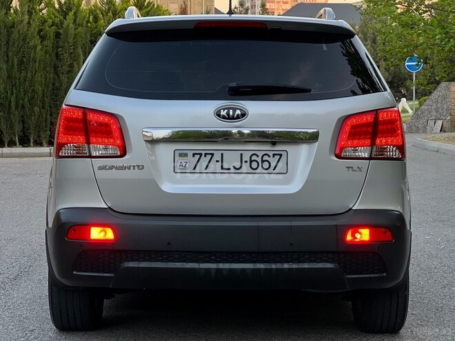 Kia Sorento 2009, 312,000 km - 2.0 l - Bakı