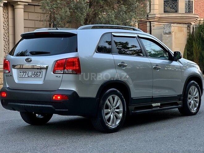 Kia Sorento 2009, 312,000 km - 2.0 l - Bakı