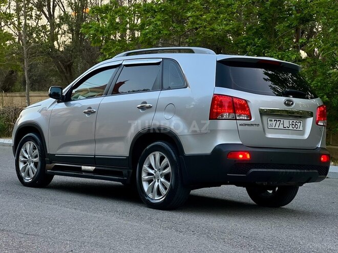 Kia Sorento 2009, 312,000 km - 2.0 l - Bakı
