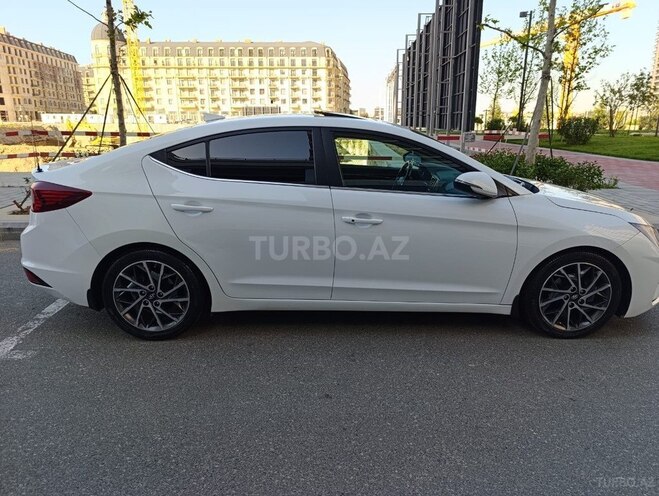 Hyundai Elantra 2019, 192,000 km - 2.0 л - Bakı