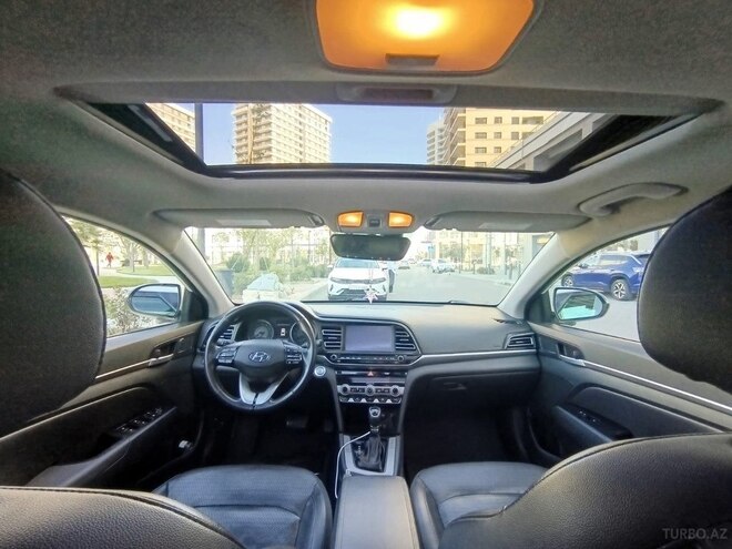 Hyundai Elantra 2019, 192,000 km - 2.0 л - Bakı