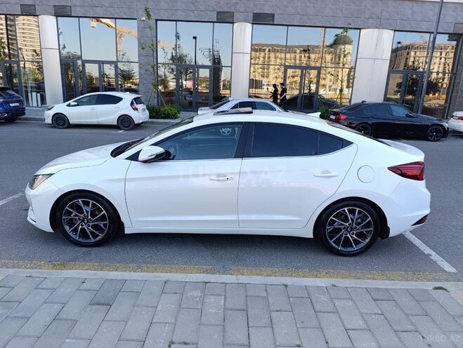 Hyundai Elantra 2019, 192,000 km - 2.0 л - Bakı