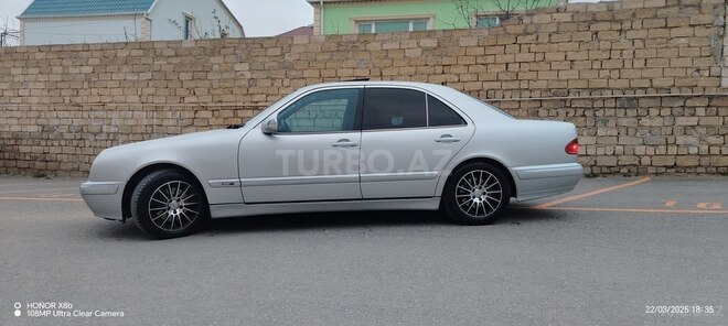 Mercedes E 280 2001, 343,308 km - 2.8 l - Bakı