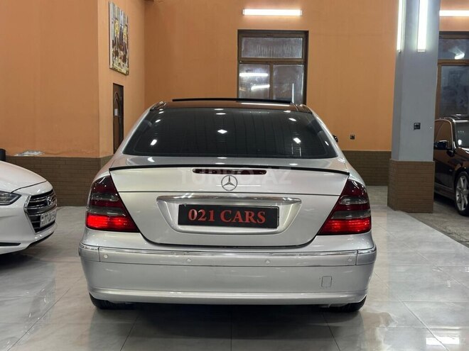 Mercedes E 270 2003, 282,566 km - 2.7 l - Xırdalan
