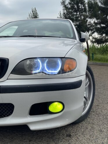 BMW 320 2002, 290,000 km - 2.2 л - Masallı
