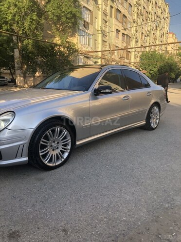 Mercedes E 270 2002, 470,000 km - 2.7 l - Sumqayıt