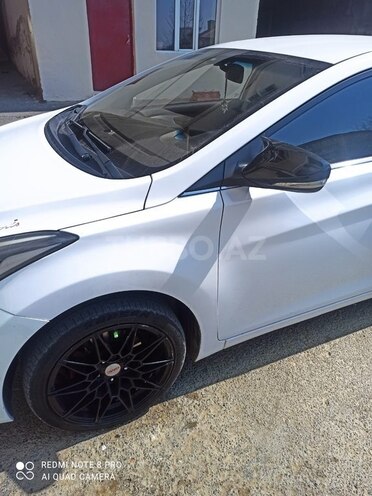 Hyundai Avante 2014, 203,000 km - 1.6 л - Bakı