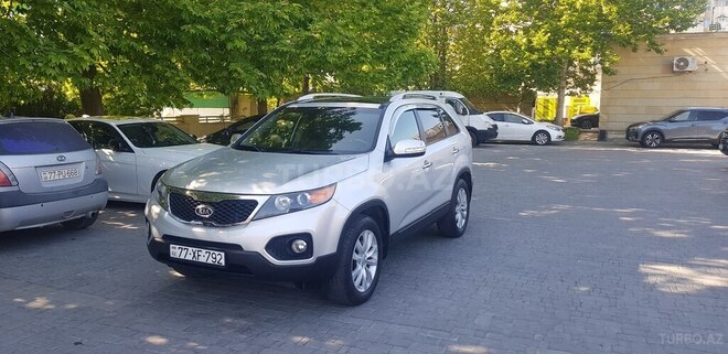 Kia Sorento 2011, 230,000 km - 2.0 л - Bakı