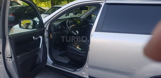Kia Sorento 2011, 230,000 km - 2.0 л - Bakı