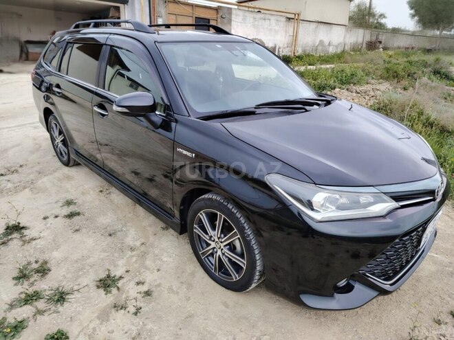 Toyota Corolla Fielder 2015, 114,600 km - 1.5 l - Bakı